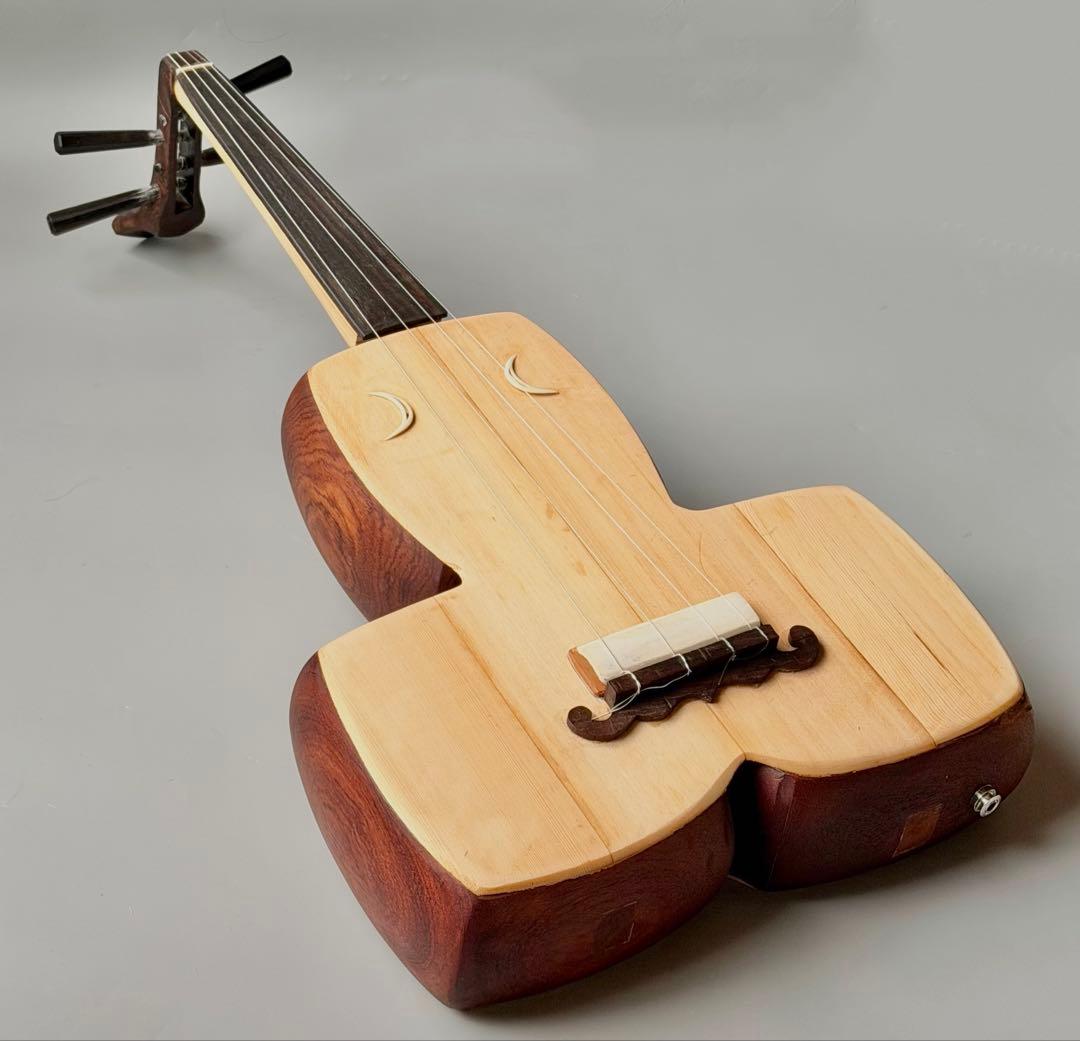 琵琶ウード　三箱線タイプ　超レア　アンプ対応　 Sanpakosen