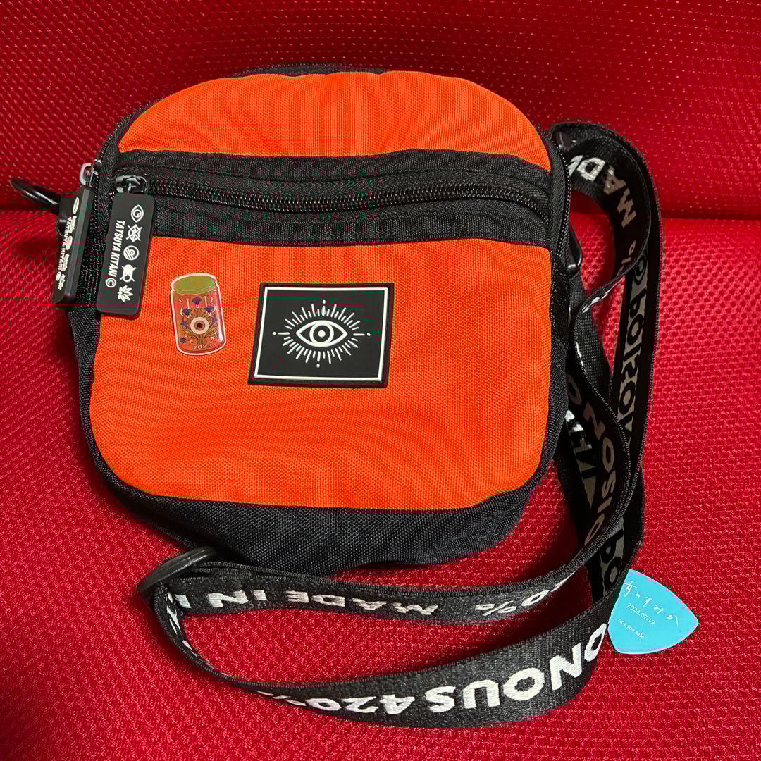 キタニタツヤ　ショルダーバッグ　オレンジ　ピックおまけ