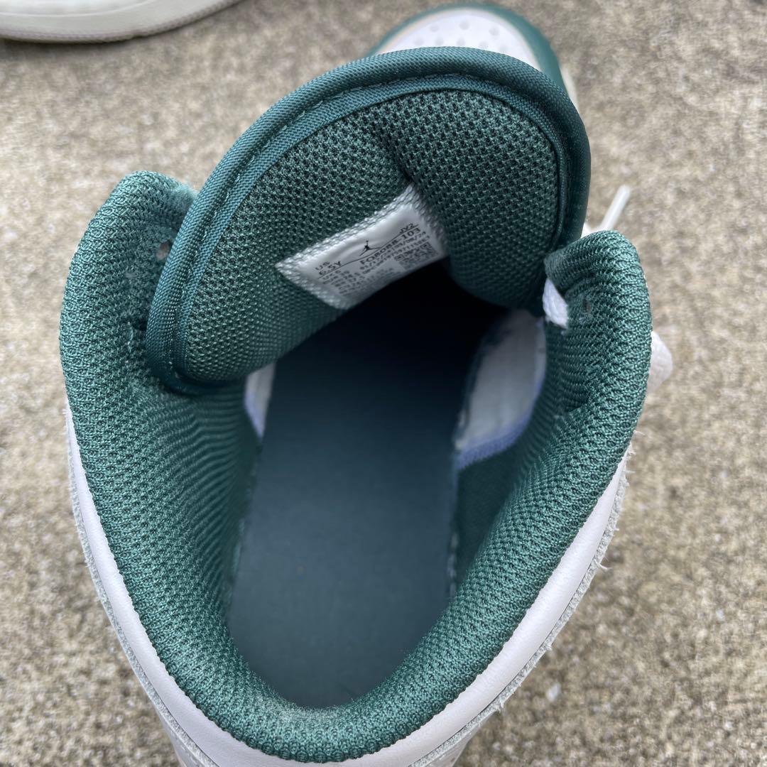 NIKE Air Jordan ミッドカットシューズ ホワイト/グリーン