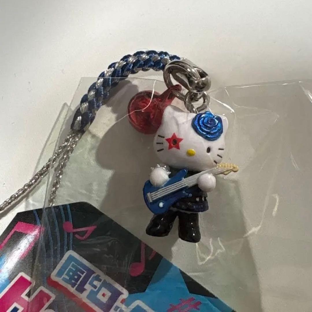 激レア　ハローキティ 風とロックバージョン ストラップ