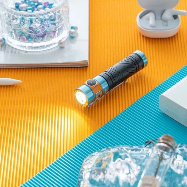 残り1個☆新品☆OLIGHT オーライトBaton 3 Pro ロードスター