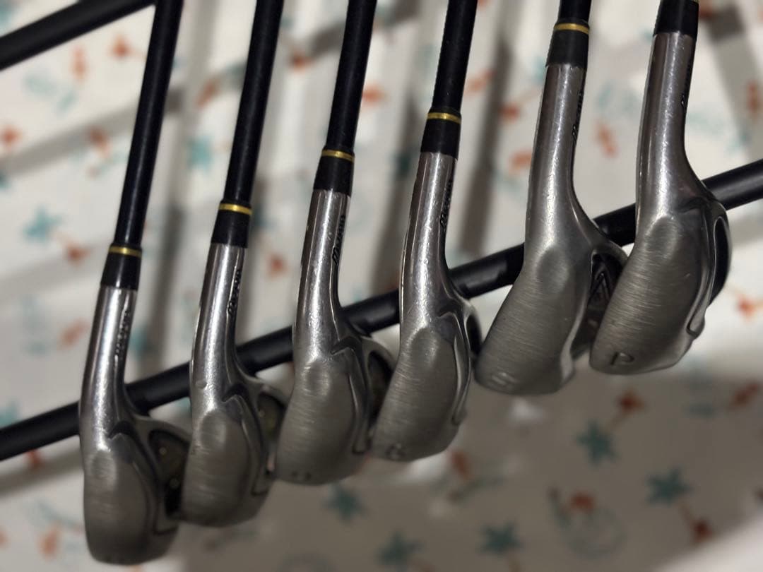 パーリーゲーツキャディバッグ　ヘッドカバー3.アイアン6本付