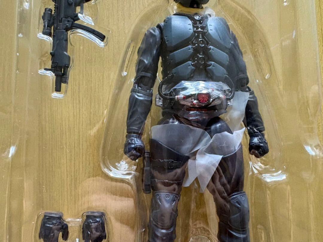 S.H.Figuarts 大量発生相変異 バッタオーグ シン・仮面ライダー