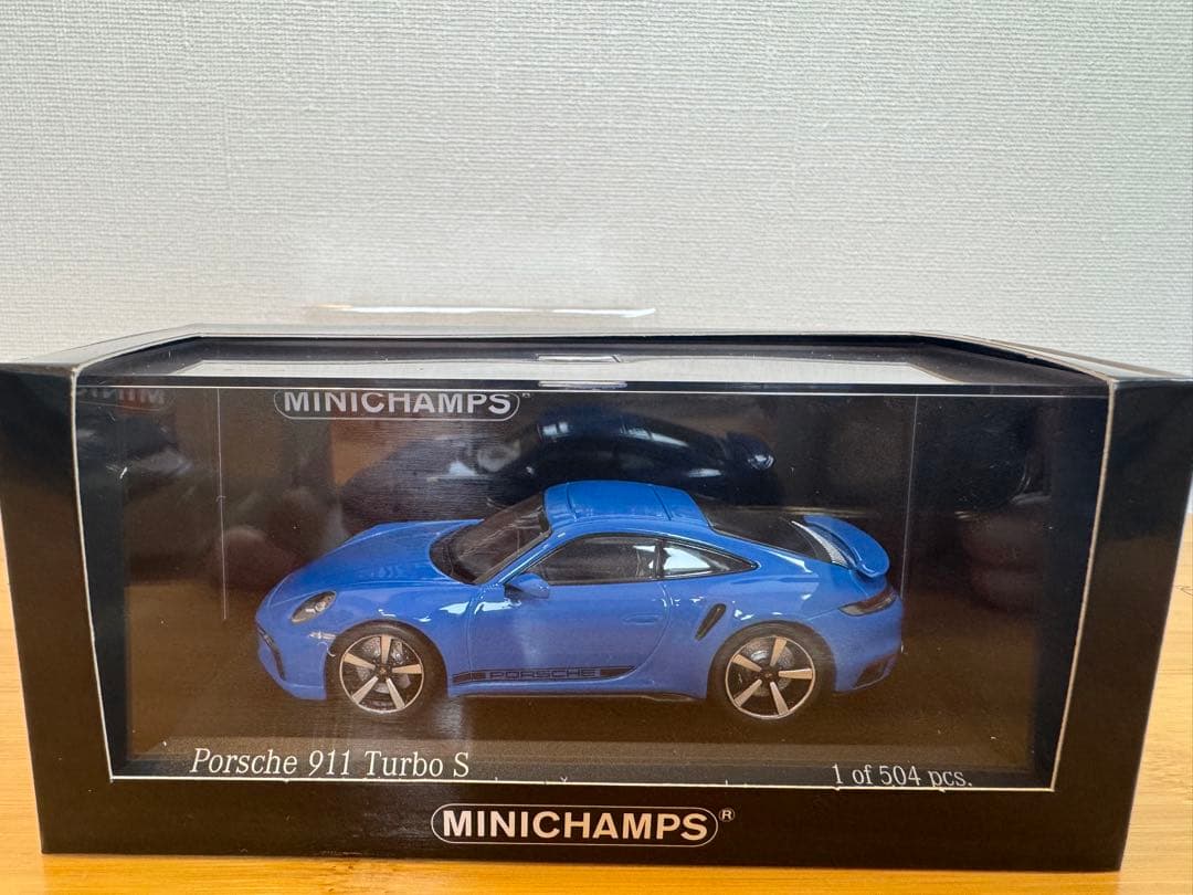 【MINICHAMPS】限定504Porsche 911TurboS Blue