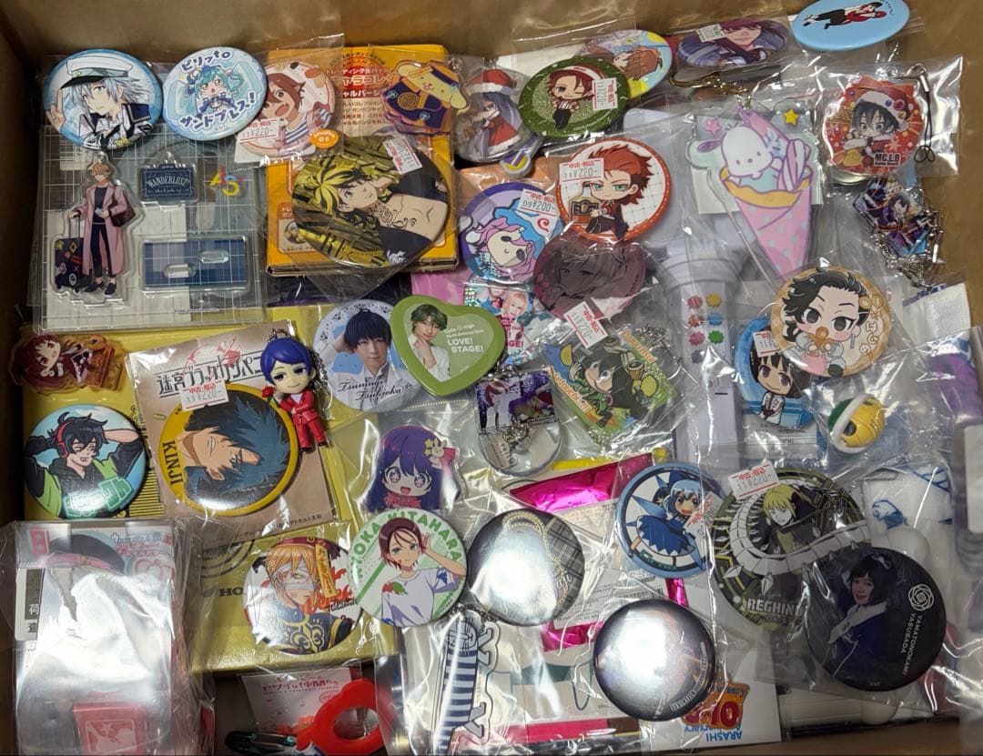 アニメグッズ ノンジャンル 大量まとめ売り 140サイズ 300点