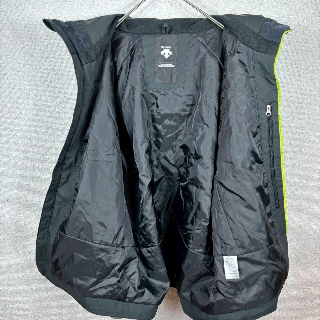 デサント セットアップ　男性　メンズ　 上下　スキーウェア　M