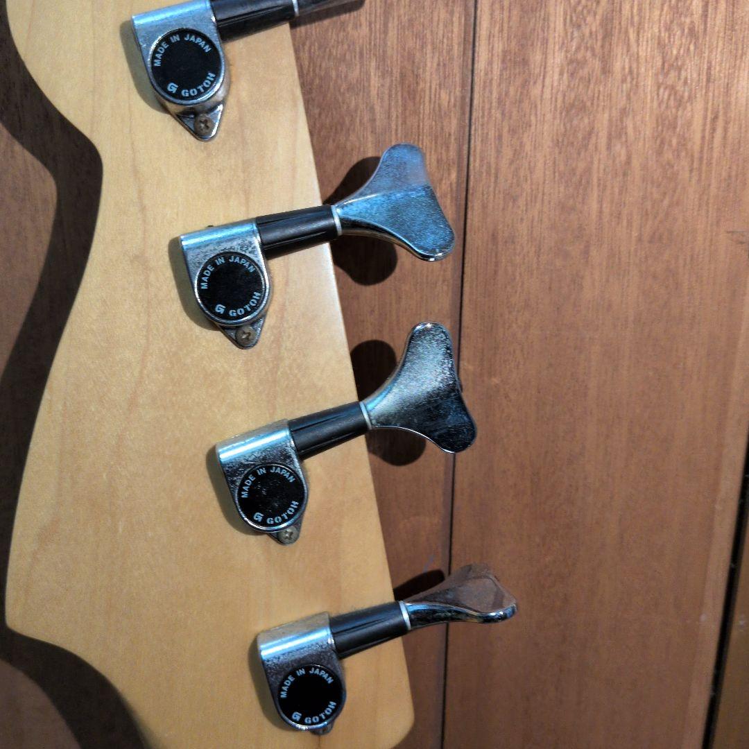 D*y様 Fender Precision Bass ホワイト