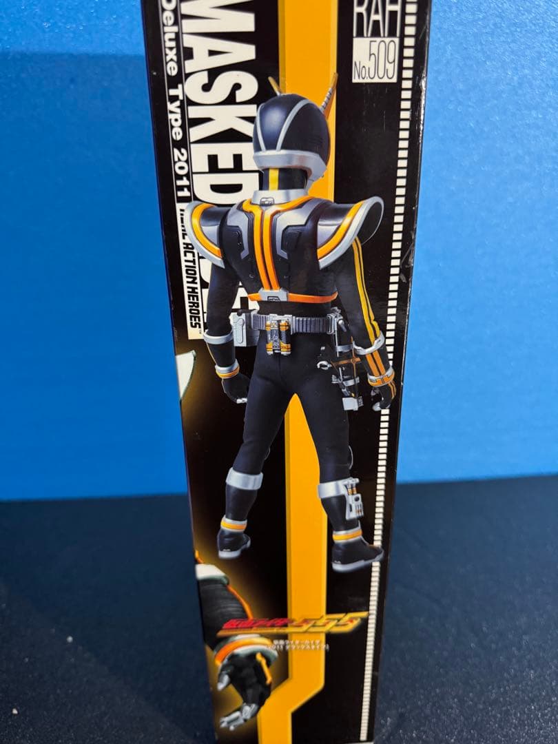 新品未開封　RAH No.509 DX 仮面ライダーカイザ フィギュア　555