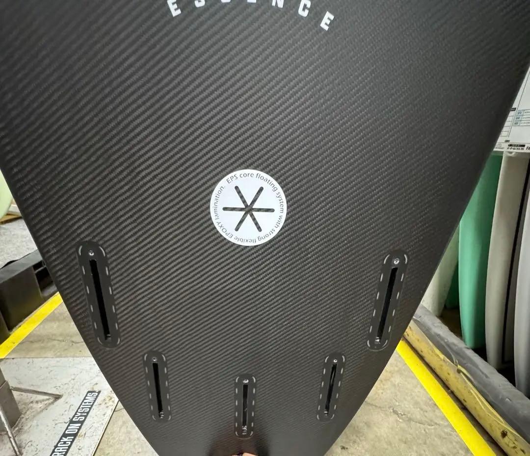 新品！カーボンボードESSENCE FISH FIVE　CARBON 6'0\"