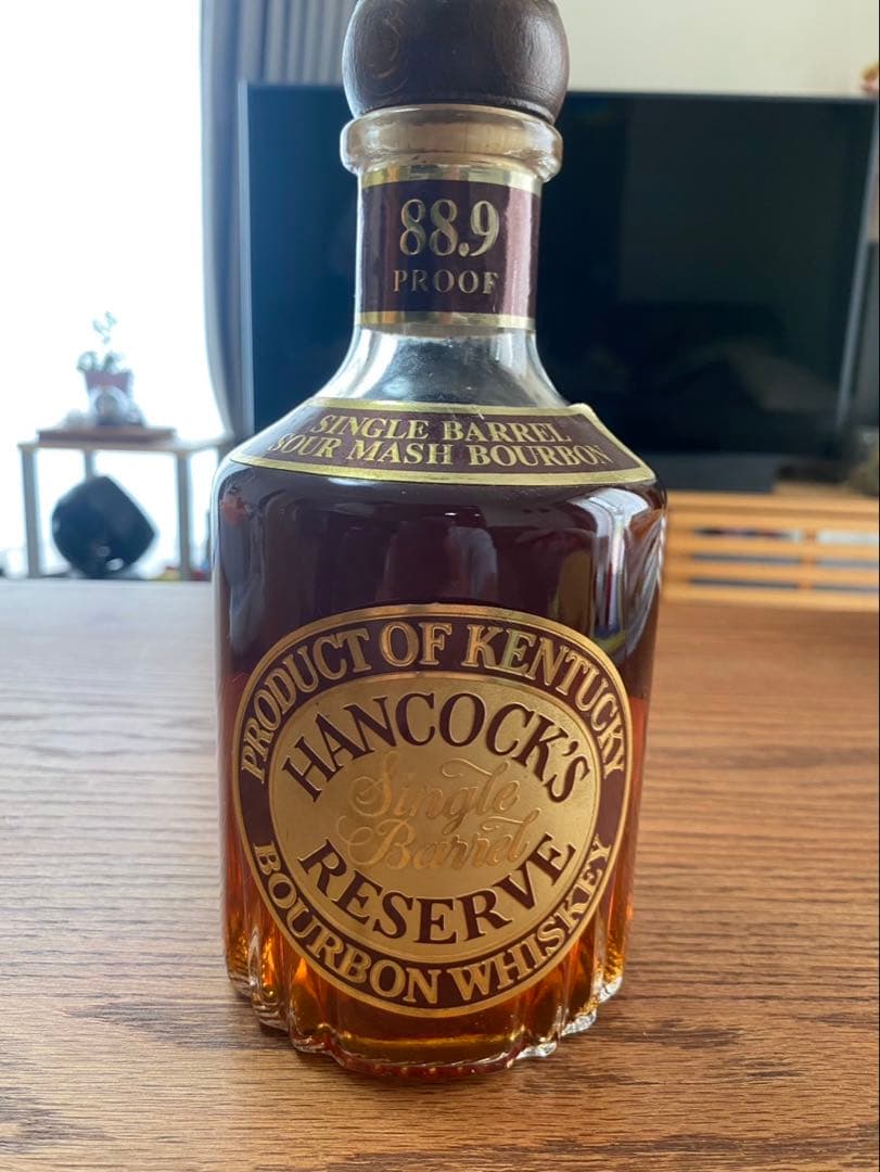 新品箱付ハンコックリザーブシングルバレル 750ml 44.5%バーボン