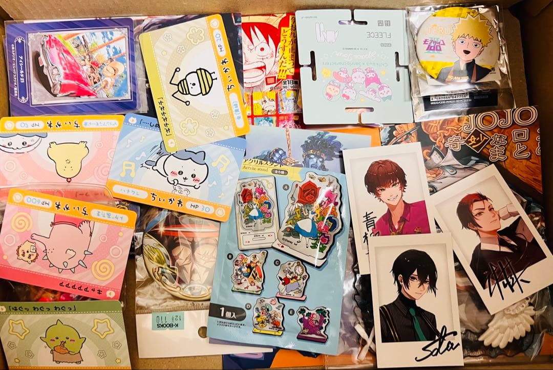 ジャンプ one piece ナルト 家庭教師 アニメキャラグッズ大量まとめ売り