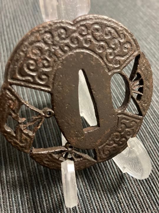 刀装具　透かし鍔　扇子透かし図　骨董