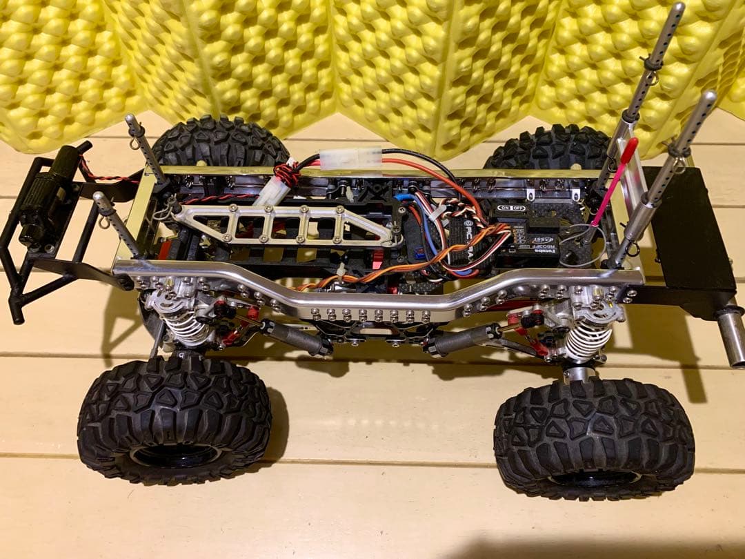 タミヤラジコンCR01フルセット　希少レアパーツカスタムウインチ付きランクル80