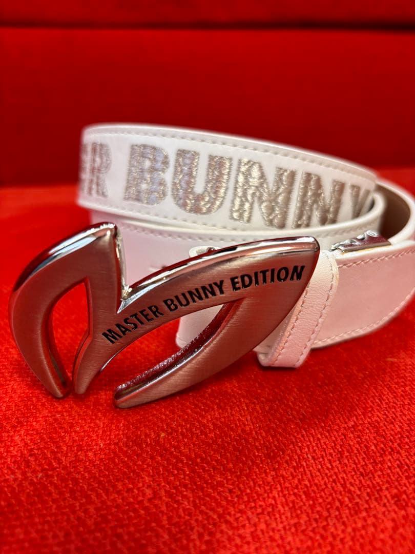 MASTER BUNNY EDITION ロゴ入りベルト