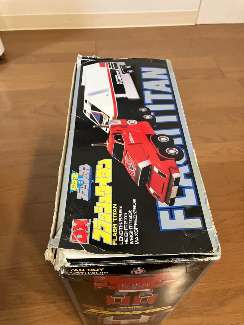 バンダイ DX フラッシュタイタン