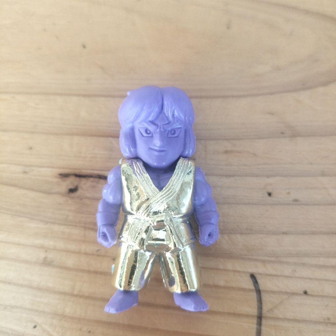 d*7様 ストリートファイター　消しゴム　ピンバッジ