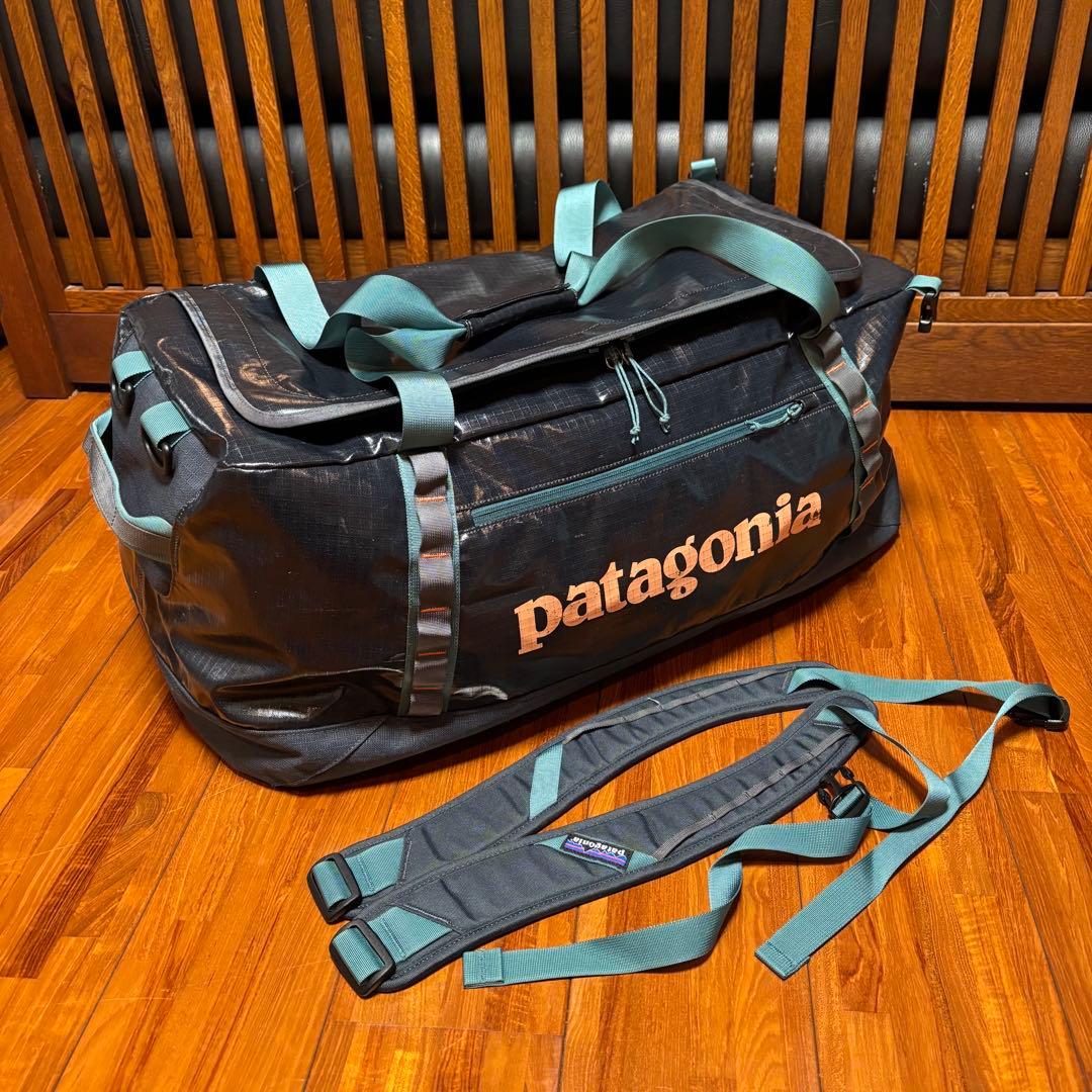 patagonia ブラックホール ダッフル90L ネイビー