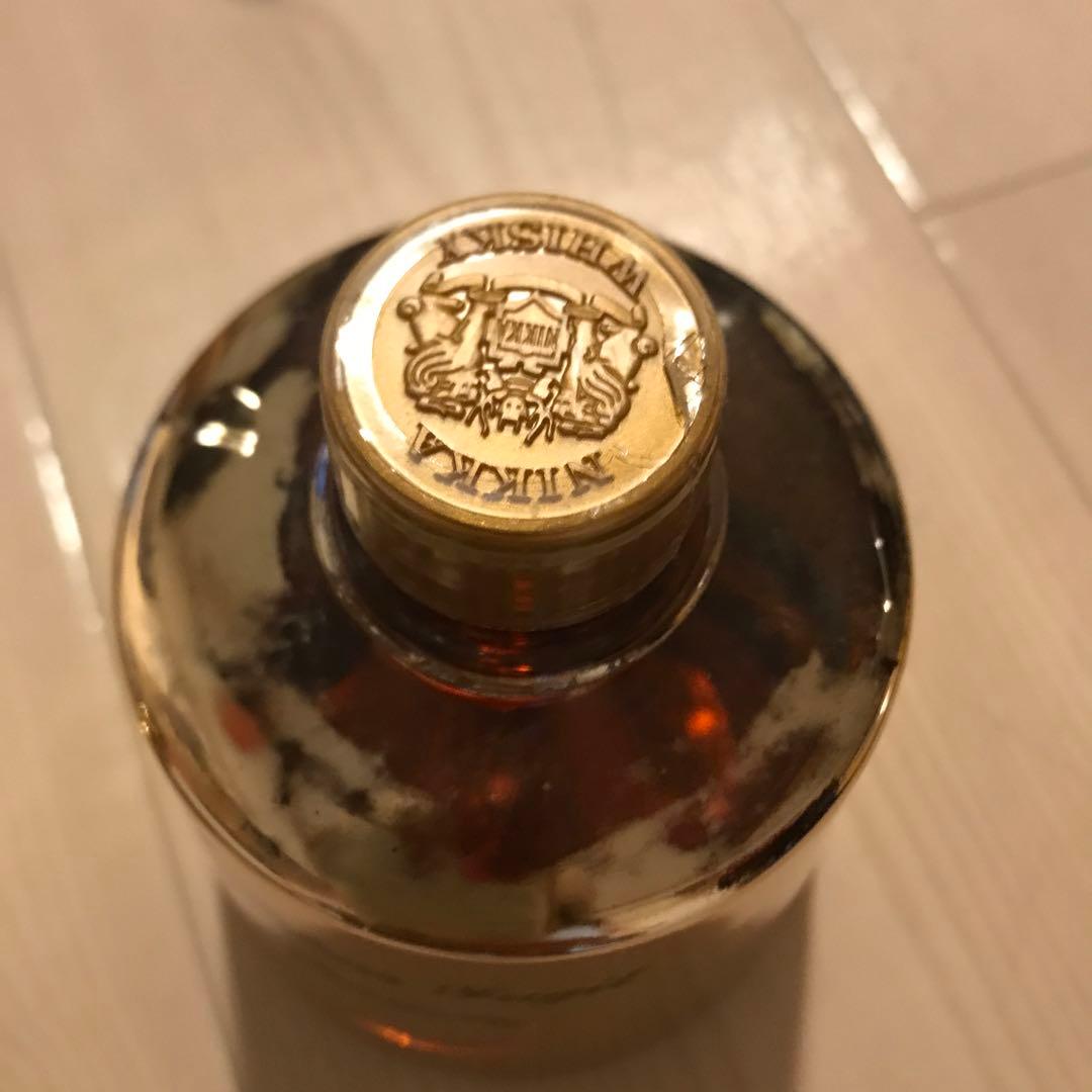 ニッカウイスキー　スペシャルエイジクロックボトル