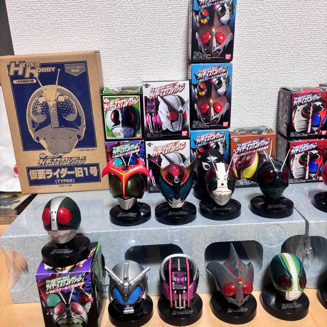 仮面ライダー ライダーマスクコレクション 発光台座 平成ライダー