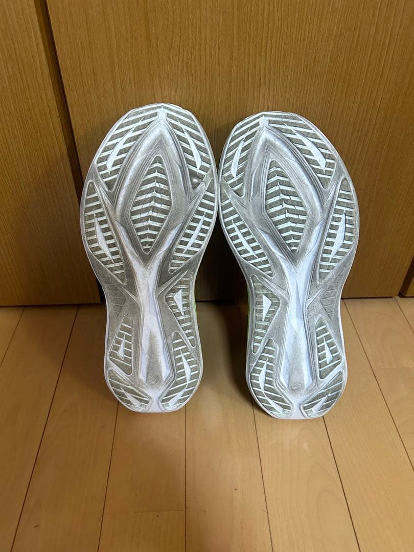 ASICS スーパーブラスト2、28cm