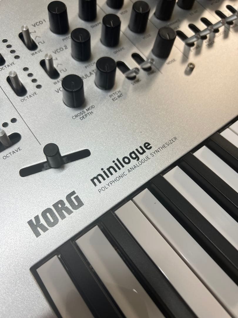 【最終値下げ】KORG minilogue (アナログシンセサイザー)