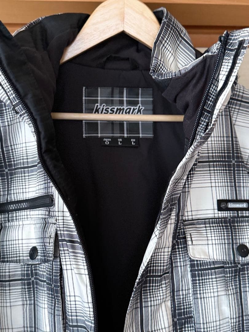 スノボ・スキーウェア（ジャケット・パンツ）