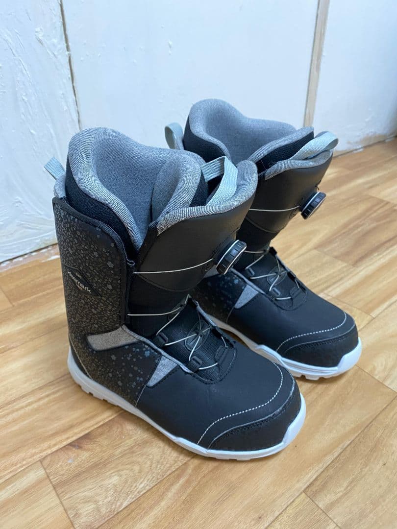 Kissmark スノーボードブーツ 24cm
