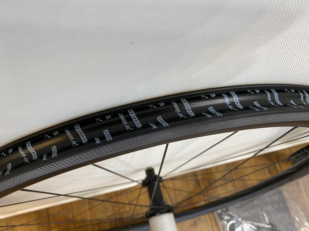 Prime フルカーボン　TLR　リムブレーキ用　未使用品