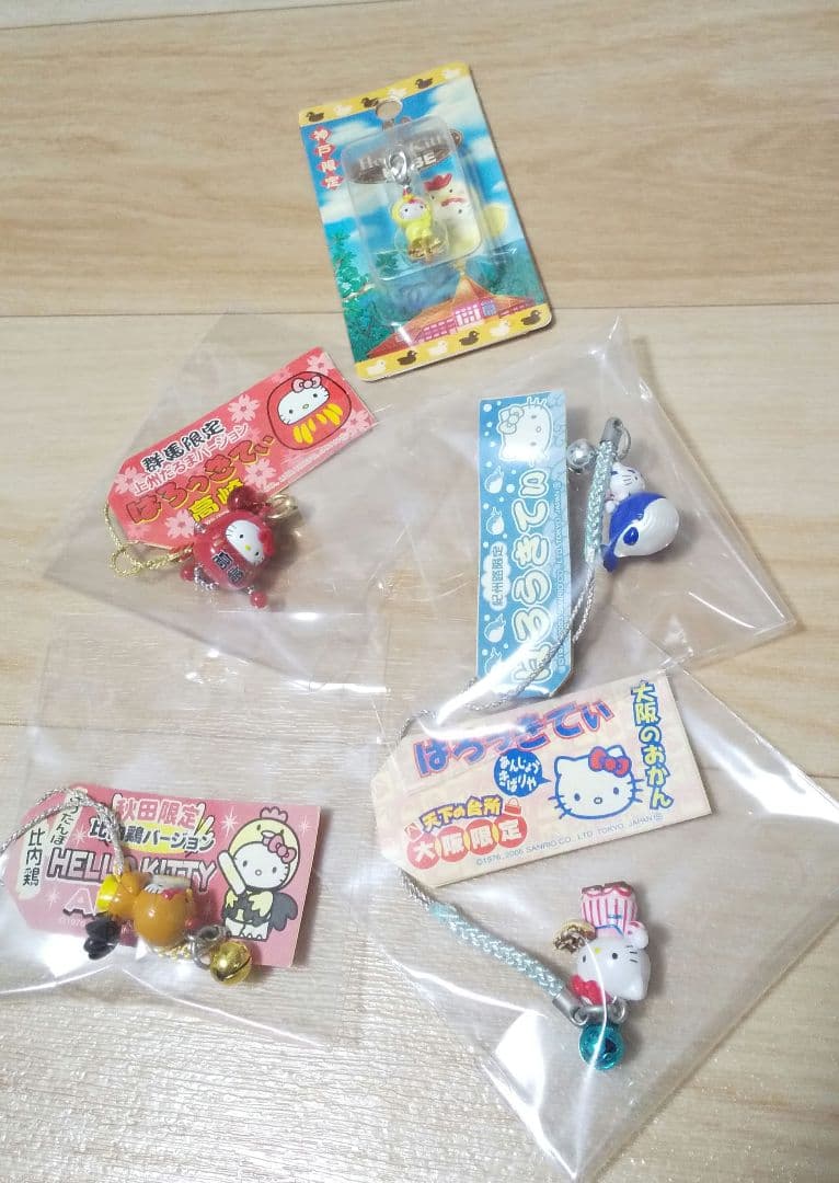 【大量】79個 レアあり ご当地 キティちゃん ストラップ 根付け まとめ売り