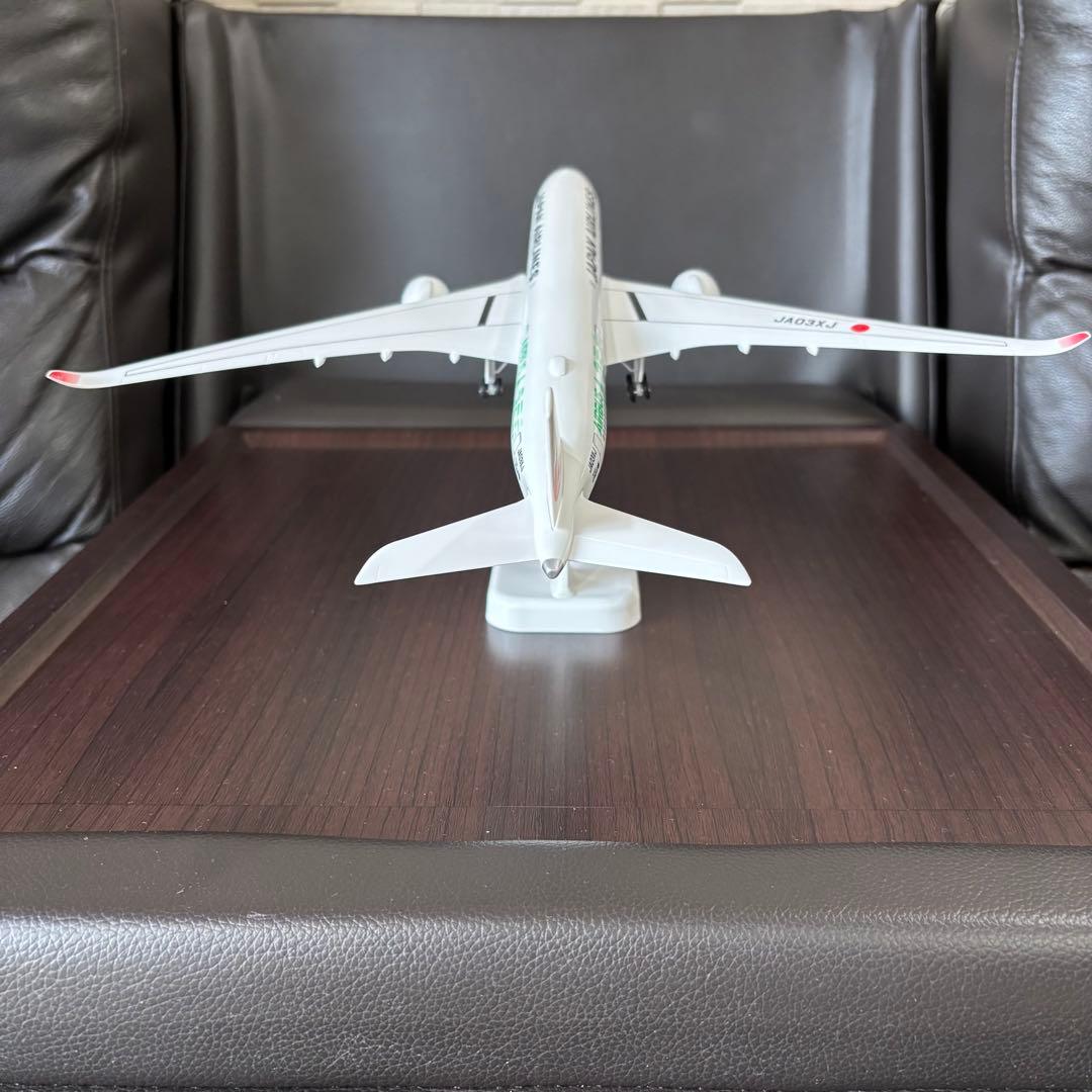 美品 日本航空 AIRBUS A350-900 1/200スケール JA03XJ