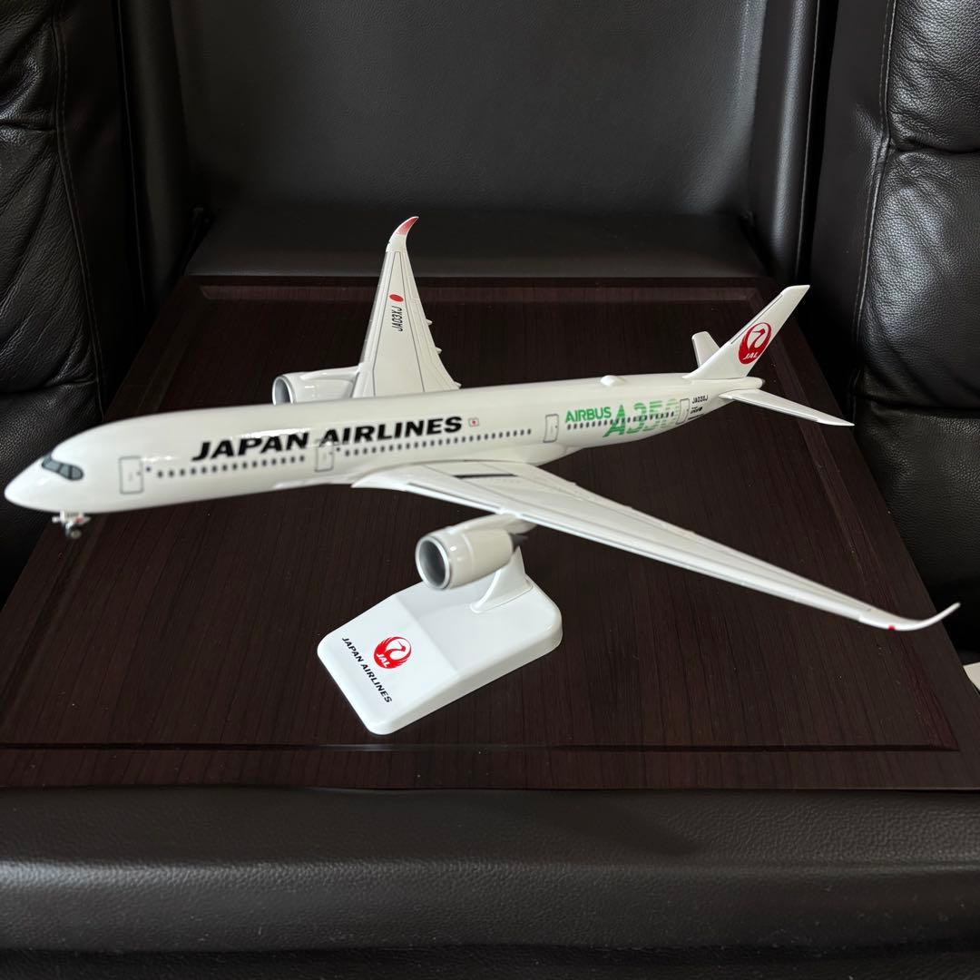 美品 日本航空 AIRBUS A350-900 1/200スケール JA03XJ