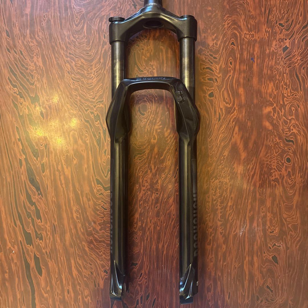 サスペンションフォーク ロックショックスリーコンブラック 29