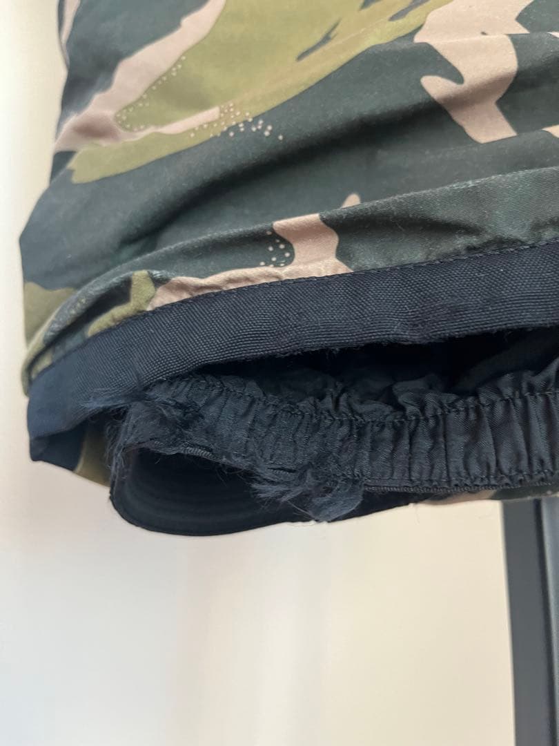 Burton 子供用 スノーボードウェア 上下セット XS （グローブ付き）