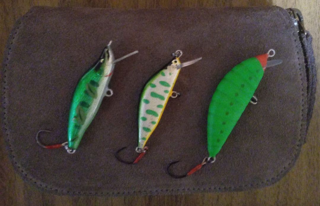 ハンドメイドミノー トラウト