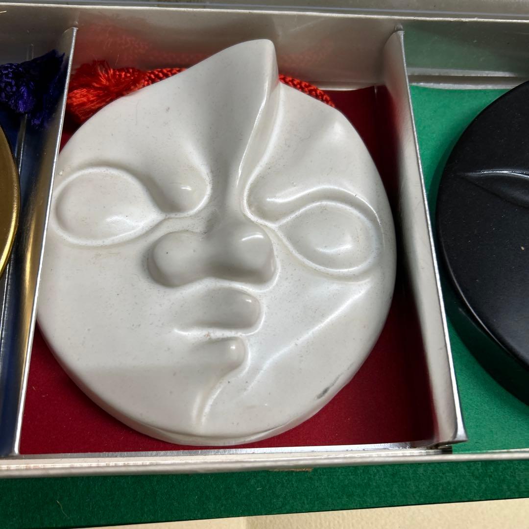 太陽の顔　三種類 万博記念作品　1970年