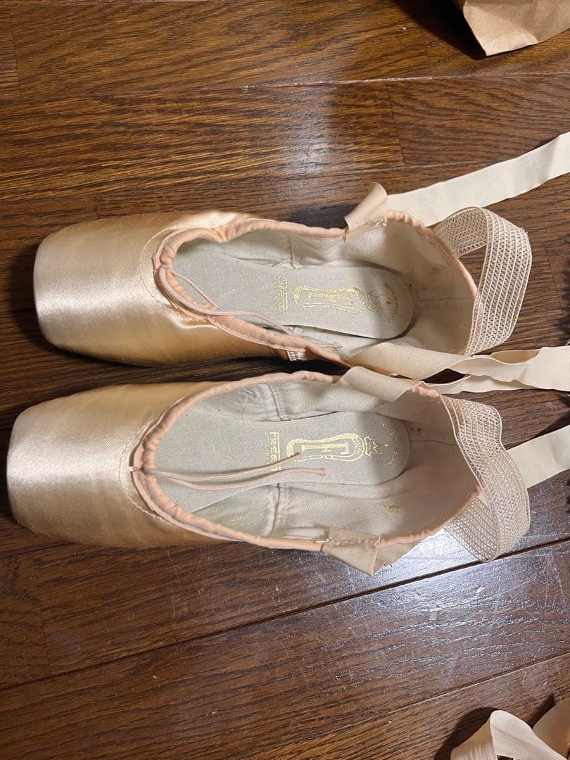 【新品未使用】freed of london トゥシューズ　5 xx アンカー