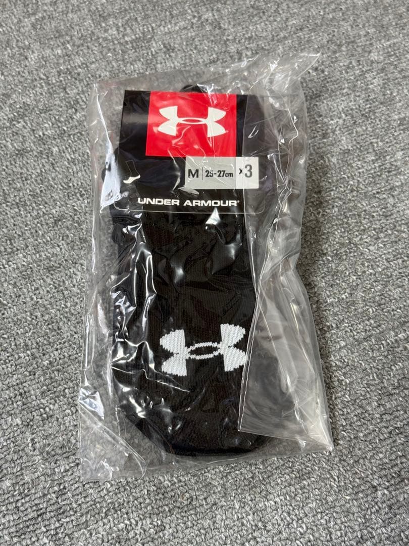 新春2026年アンダーアーマー福袋M６点セット 明日発送✨　総額42,000円