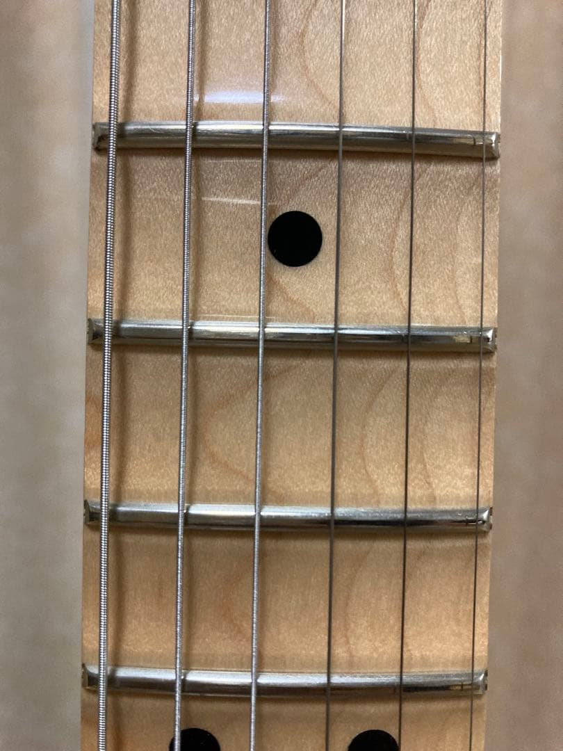 フェンダージャパンイングウェイマルムスティーンシグネイチャー　ストラトキャスター