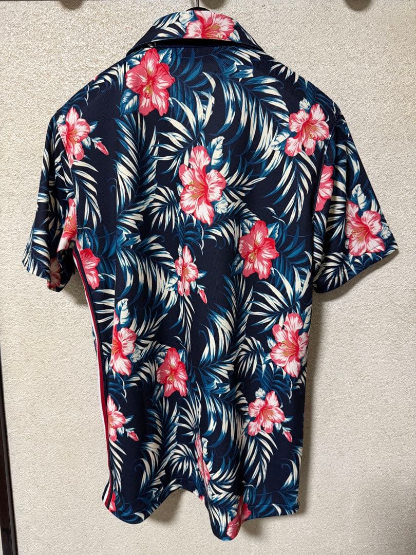 トミーヒルヒガー　ゴルフ　半袖　シャツ　花柄