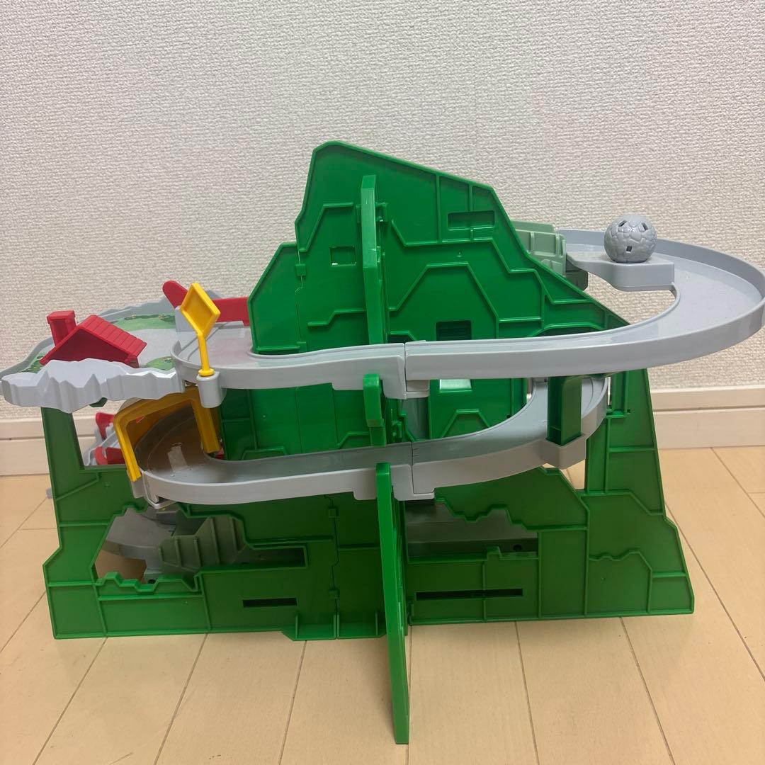 トミカまとめ　（トミカビル・高速道路・山のぼりドライブ・トミカタワー）