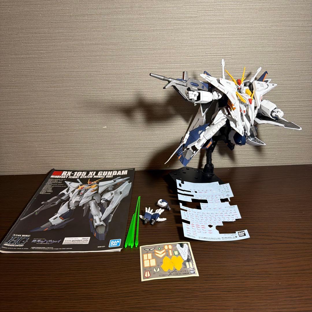 HGΞガンダム　完成品　全塗装（アクションベース付）