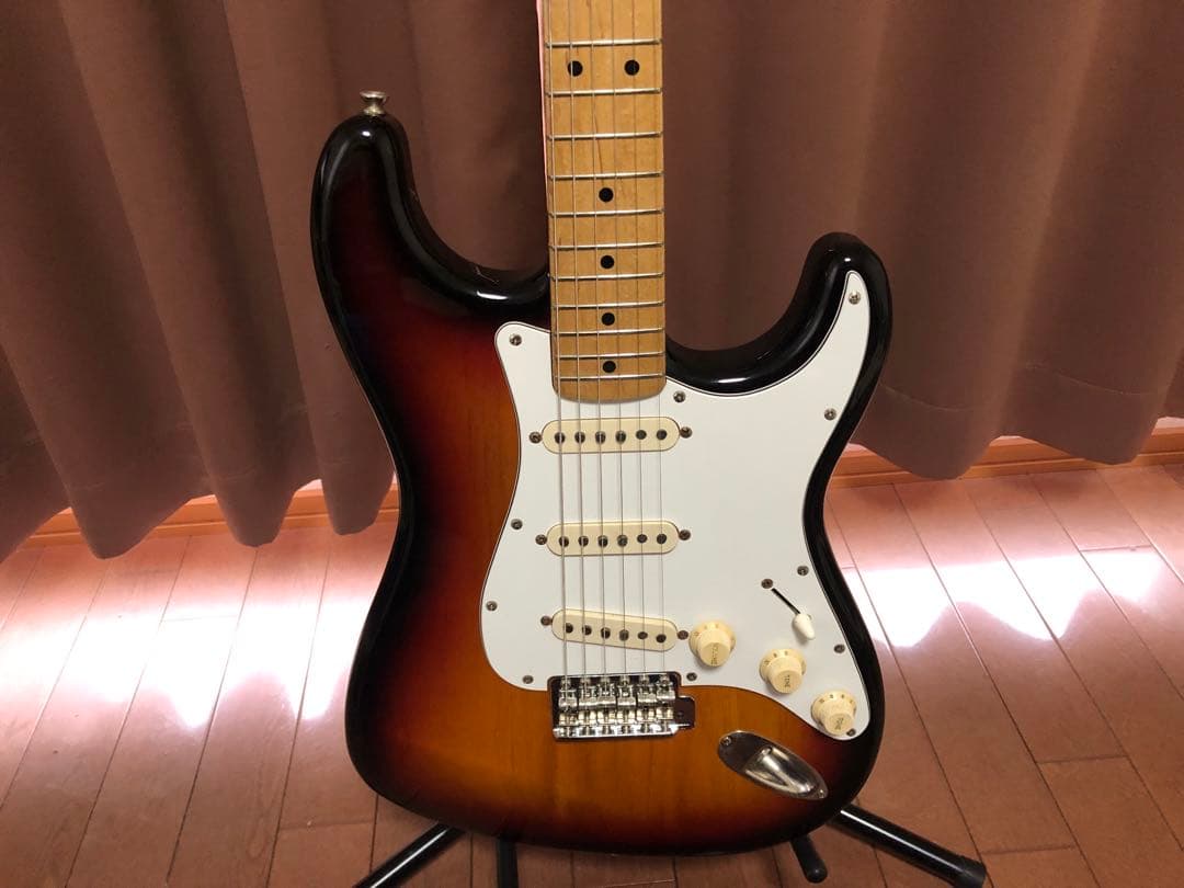 YAMAHA ST500M エレキギター サンバースト　ストラトキャスター