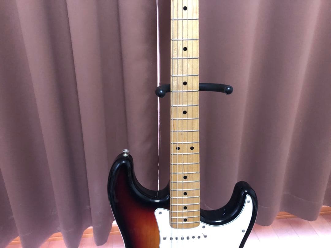 YAMAHA ST500M エレキギター サンバースト　ストラトキャスター