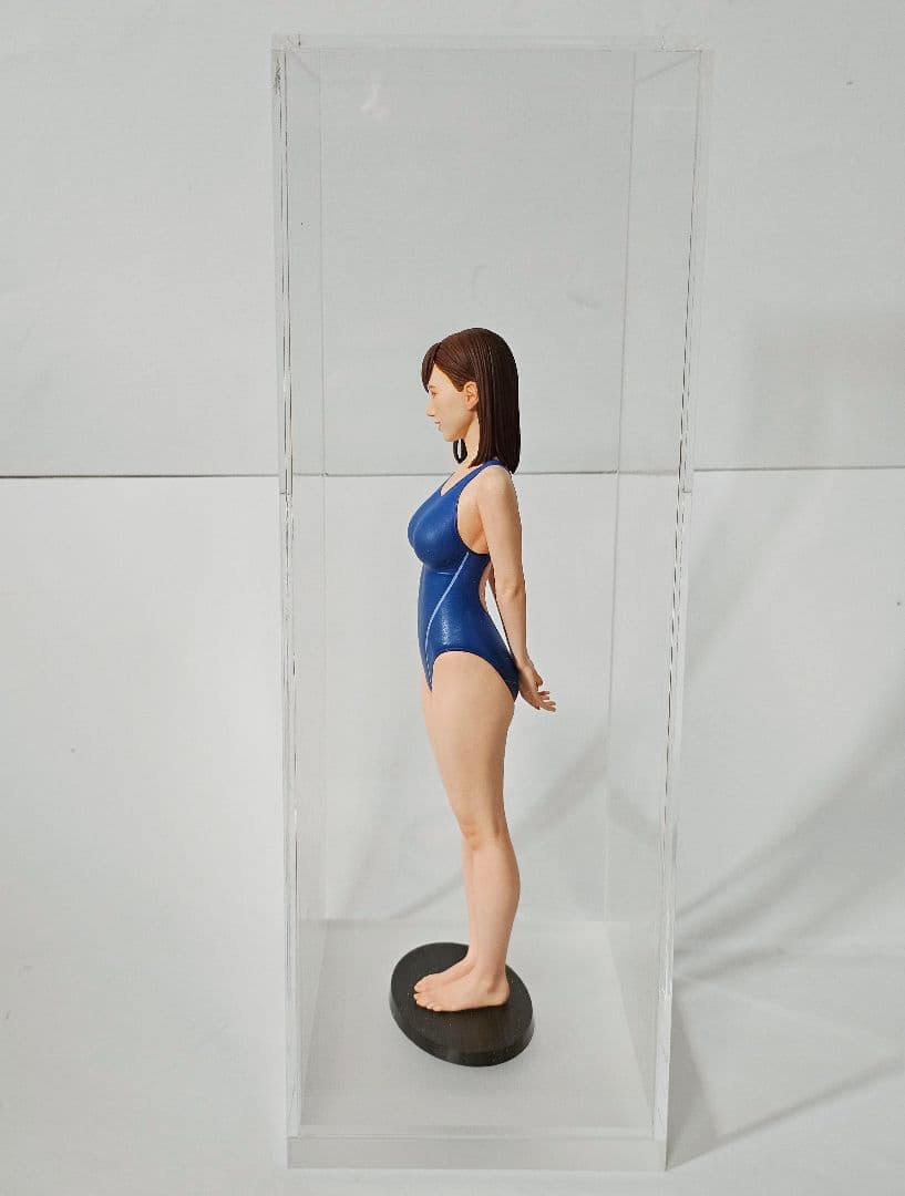 ガレージキットアトリエイット HQ08-03 競泳水着 塗装済み完成品