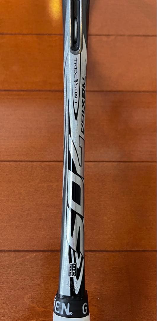 ヨネックス ネクシーガ70S リミテッドエディション　UL0 限定品