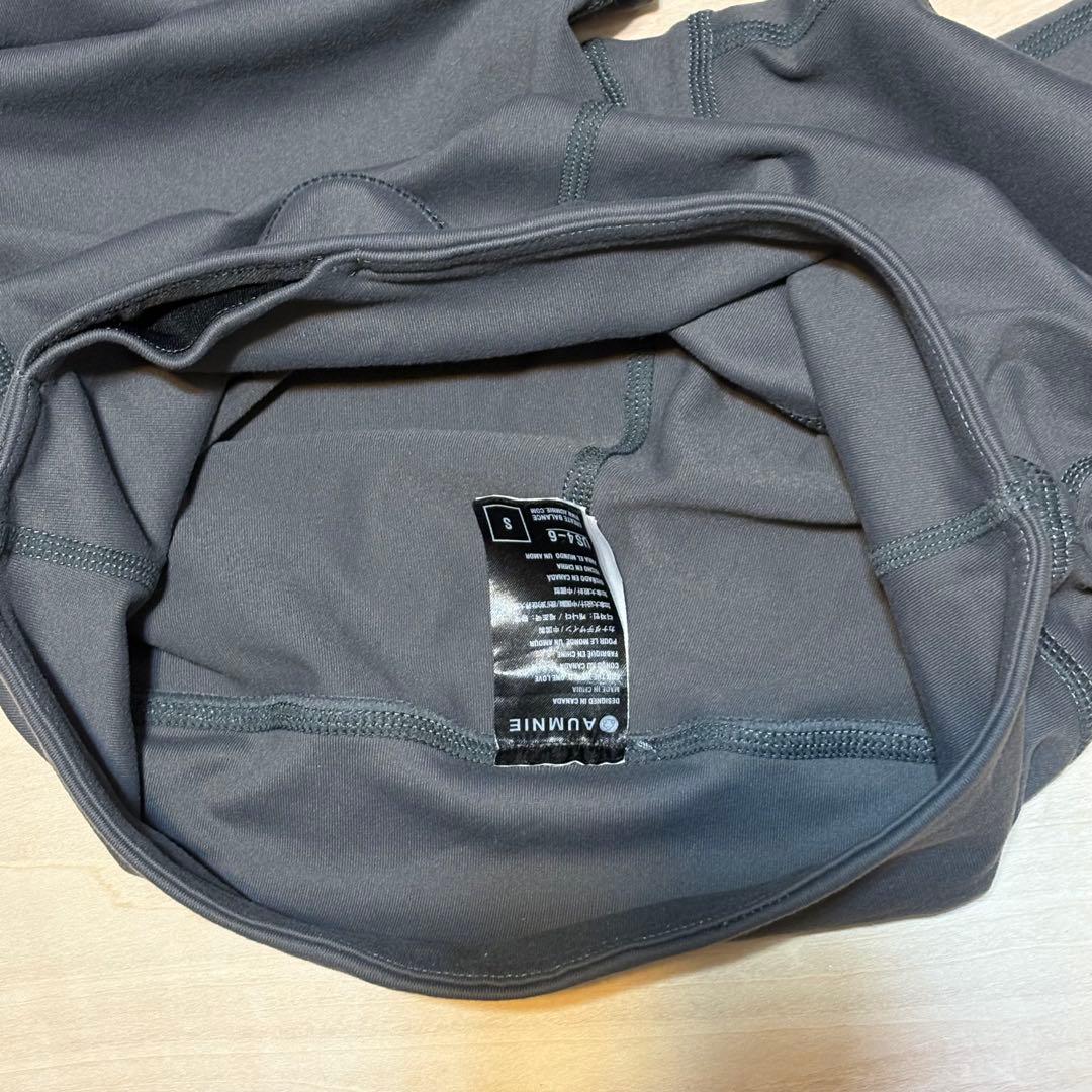 M相当【美品】AUMNIEアムニー レギンス グレー 8部丈 カッティング