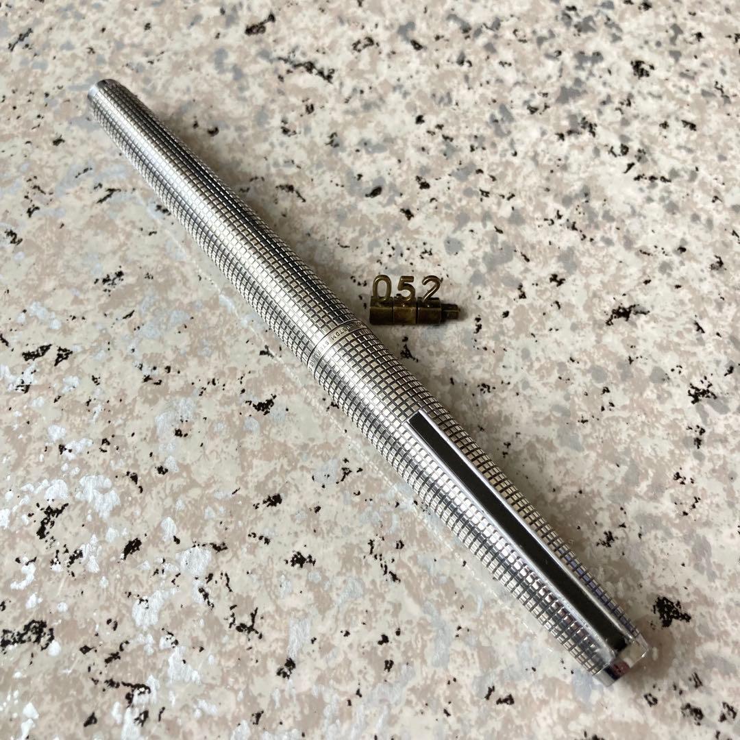 #052 オーバーホール済み 万年筆 パイロット CUSTOM 18k WG