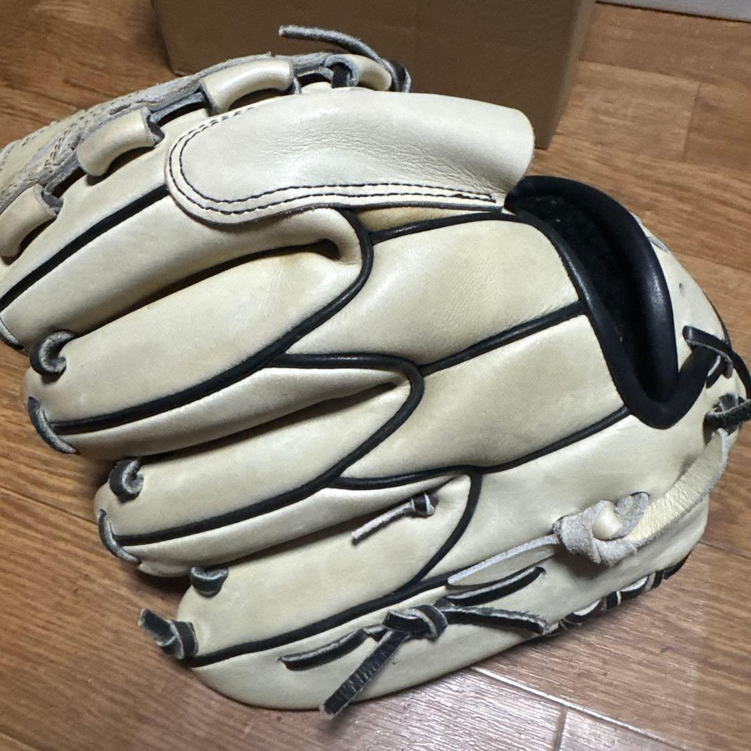 ミズノプロオーダー　投手用グローブ