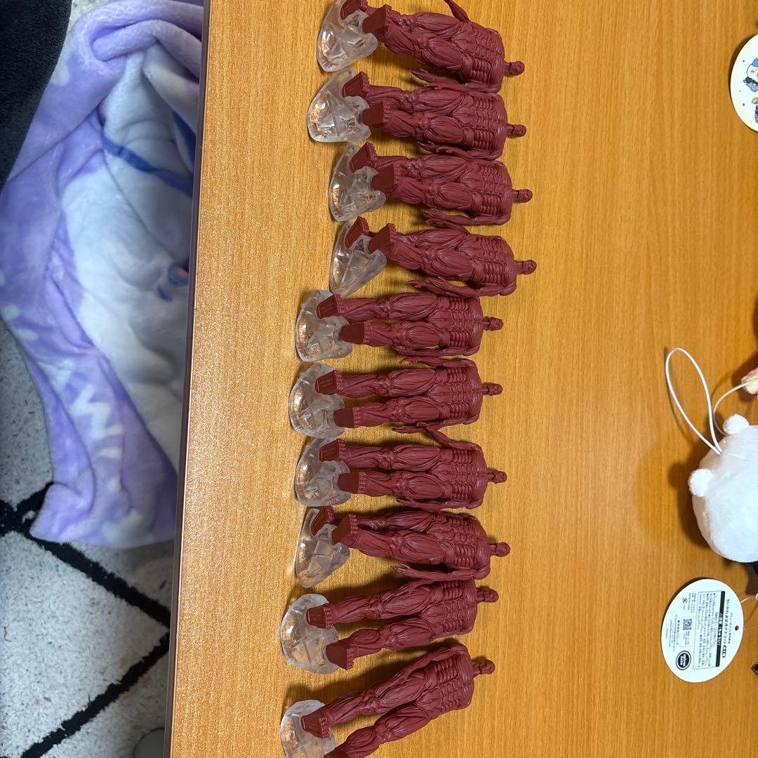 進撃の巨人　終尾の巨人フィギュア