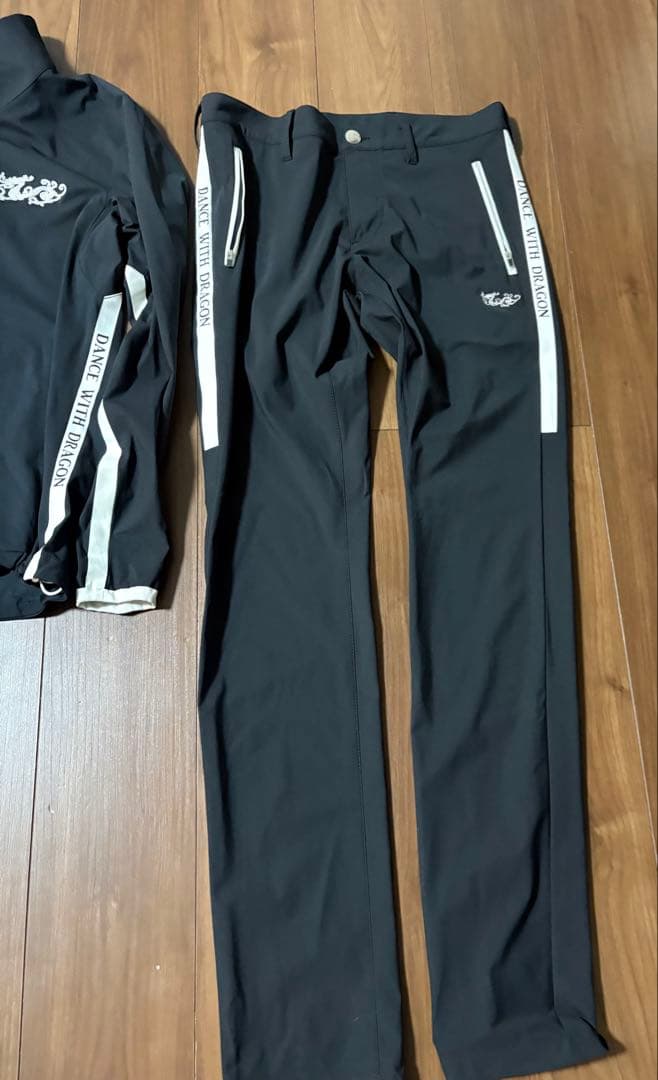 レア品　メンズ　ダンスウィズドラゴン　セットアップ　黒